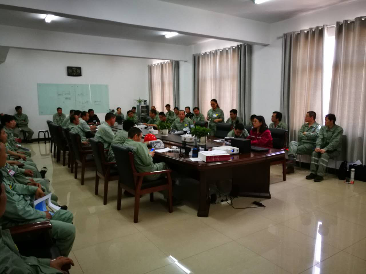 重磅！！！量化安全智能手机终端真的来袭