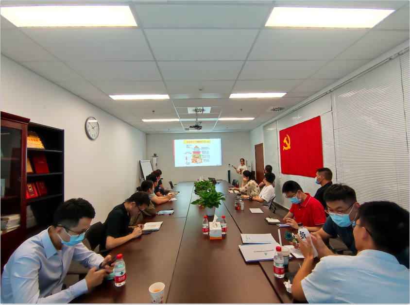 佳保安全成功为某能源集团开展办公室人员健康管理培训