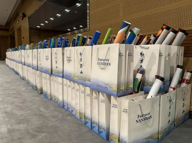 佳保安全协助某区局开展防灾减灾宣传活动